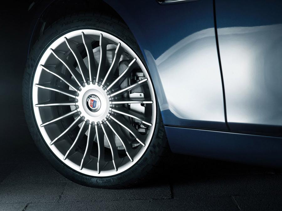 Колеса Alpina B5 Bi-Turbo Touring (F11) 2013 года  (фото 1 из 11)